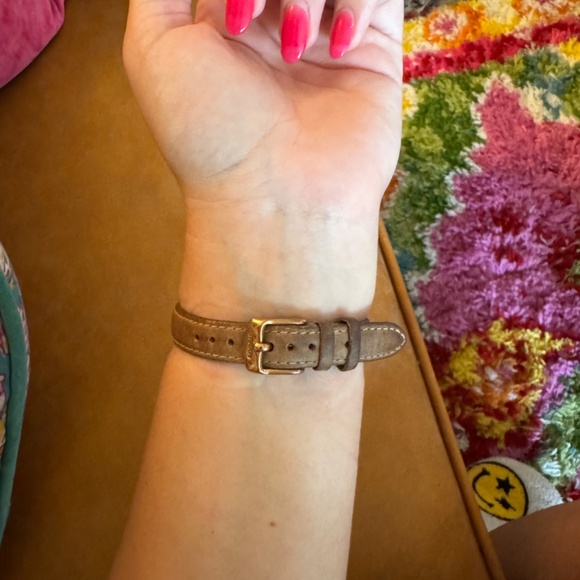 Rose Gold FOSSIL Watch - Picture 2 of 3